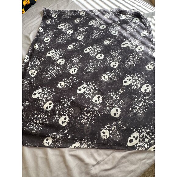 Halloween Black & White Skull Print Scarf / Sheer Table Cloth 72" X 44" - Picture 1 of 4